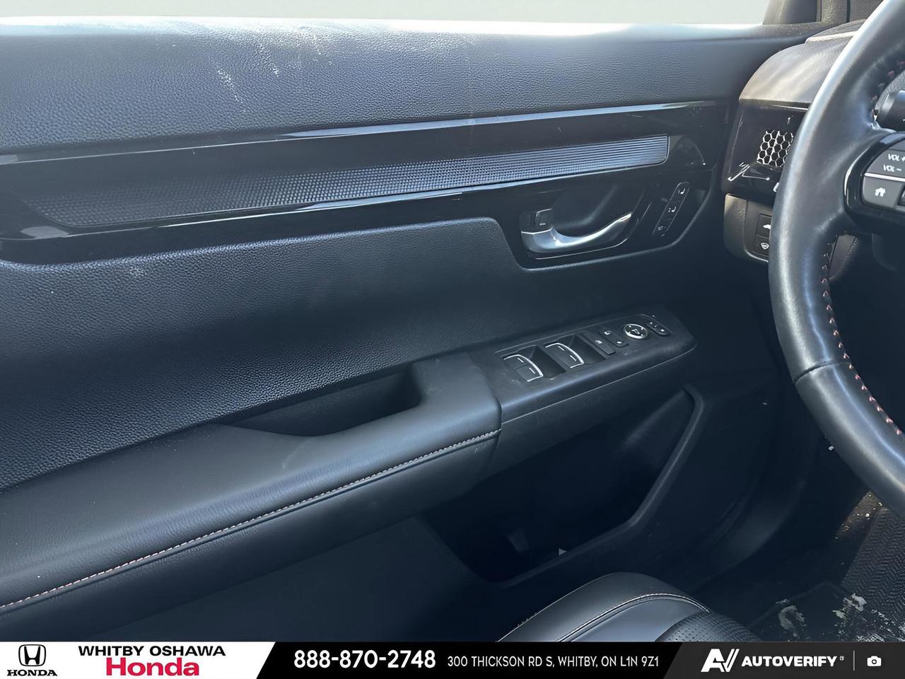 2023 Honda CR-V Hybrid Touring Photo