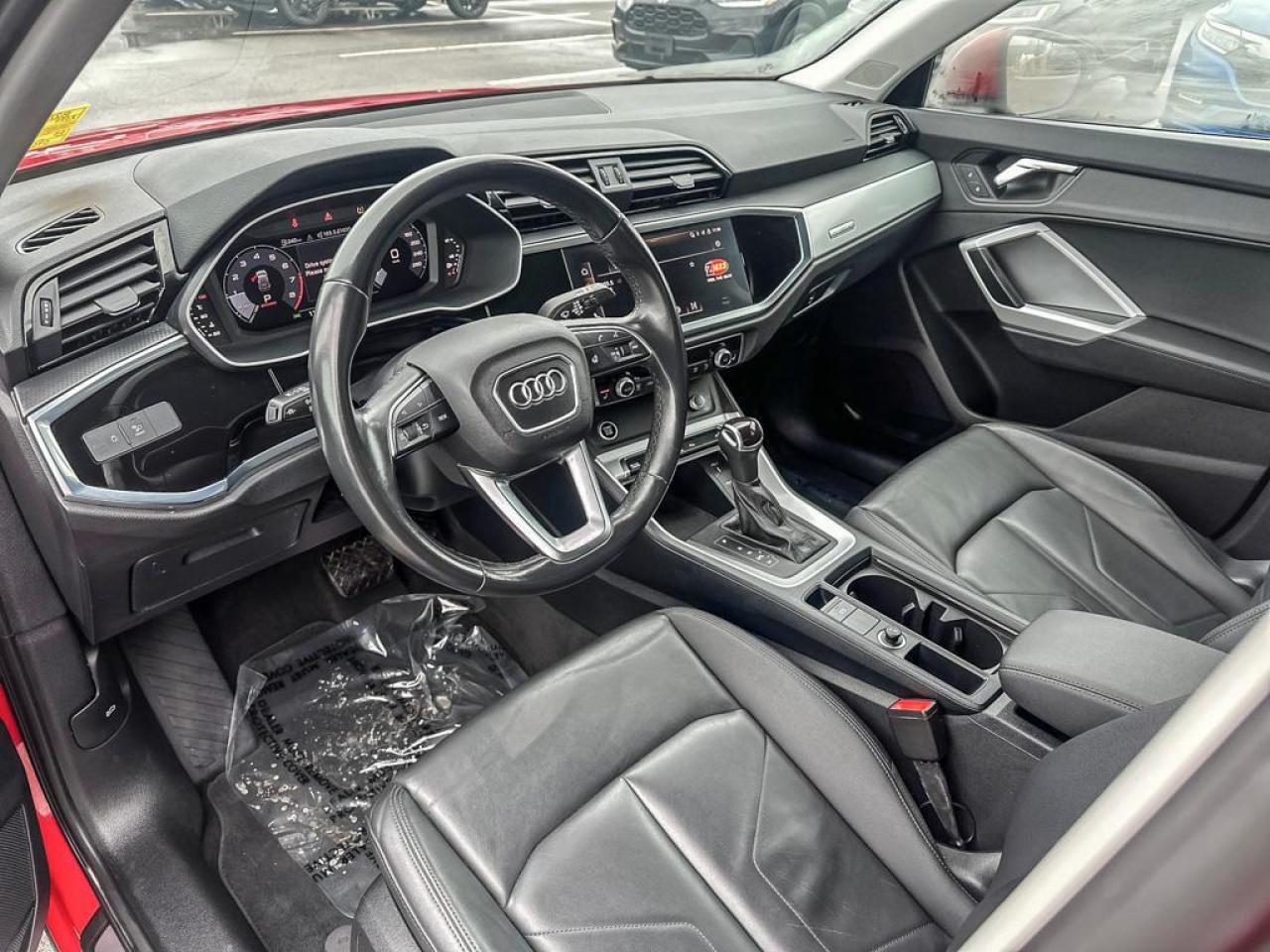 2024 Audi Q3 45 Komfort Photo