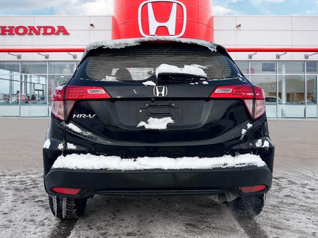 2016 Honda HR-V LX Photo