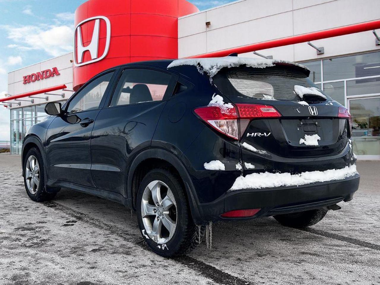 2016 Honda HR-V LX Photo