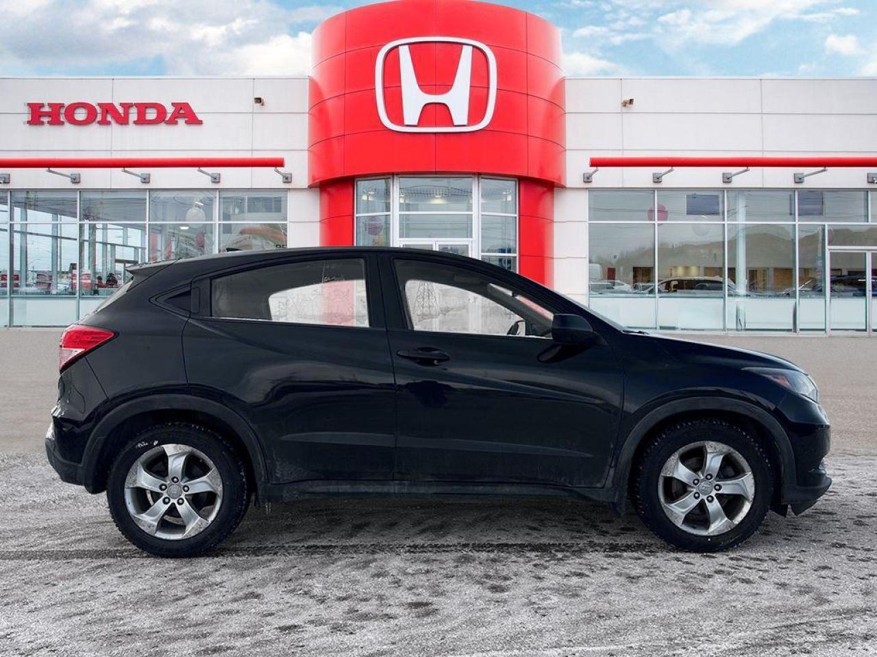 2016 Honda HR-V LX Photo