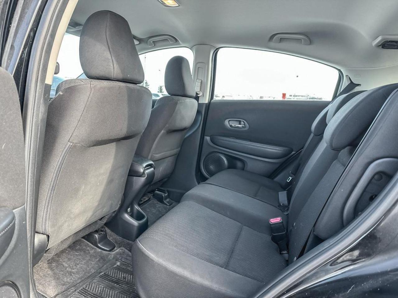 2016 Honda HR-V LX Photo