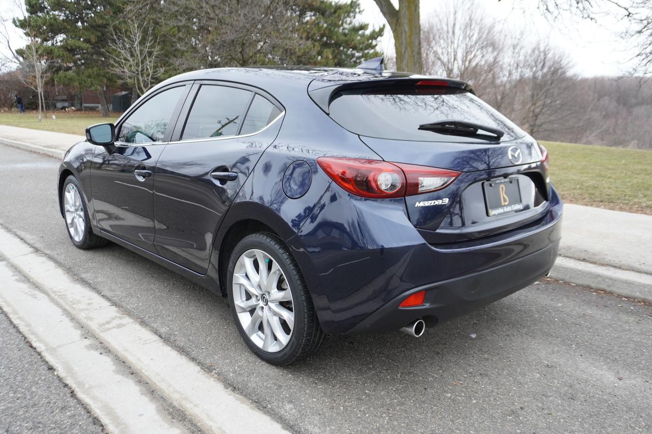 2015 Mazda MAZDA3 GT / MANUAL / HEADS UP DISPLAY / HATCHBACK / LOCAL Photo2