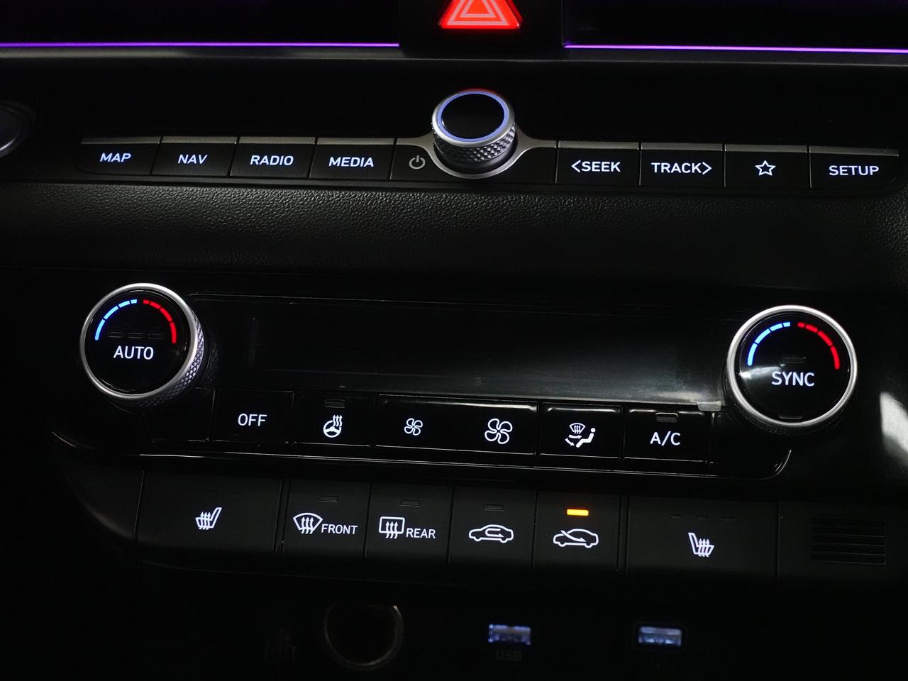 2023 Hyundai Elantra HYBRID LUXURY | Nav | Leather | Sunroof | CarPlay