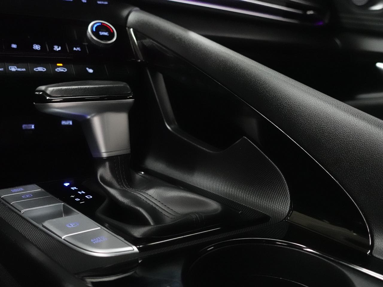 2023 Hyundai Elantra HYBRID LUXURY | Nav | Leather | Sunroof | CarPlay Photo