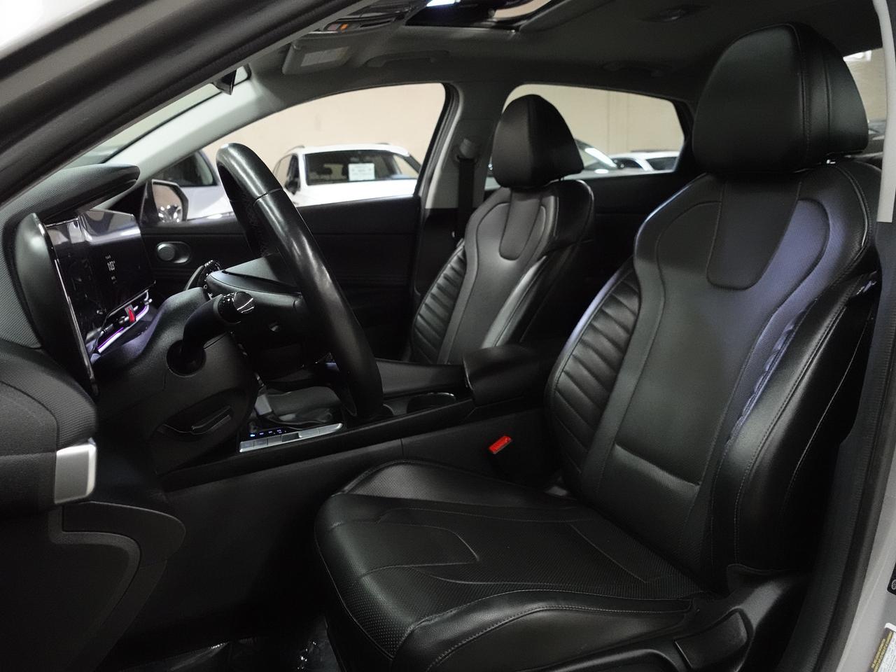 2023 Hyundai Elantra HYBRID LUXURY | Nav | Leather | Sunroof | CarPlay