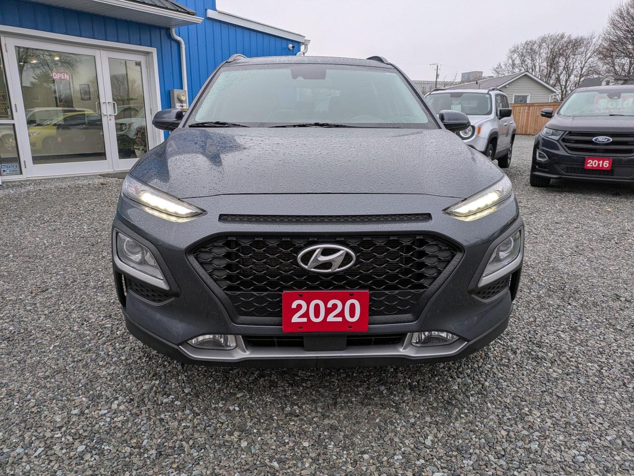 2020 Hyundai KONA LUXURY Photo