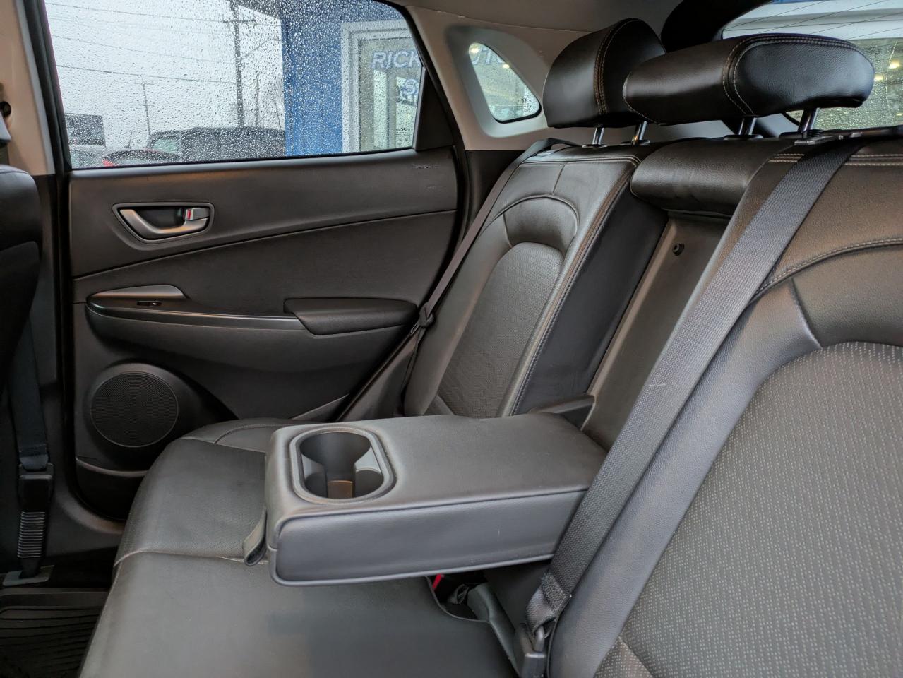 2020 Hyundai KONA LUXURY Photo