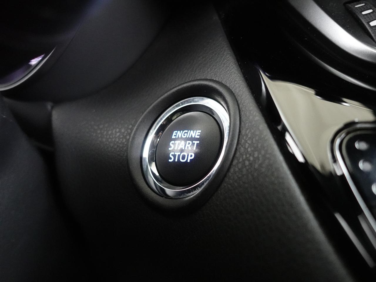 2021 Toyota C-HR XLE PREMIUM | LaneDep | Heated Seats | CarPlay