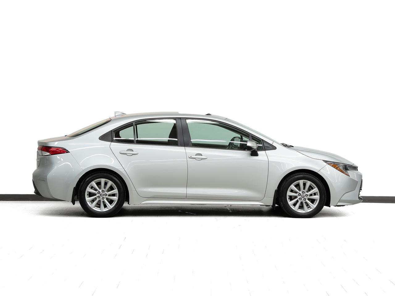 2024 Toyota Corolla LE UPGRADE | Sunroof | LaneDep | BSM | CarPlay