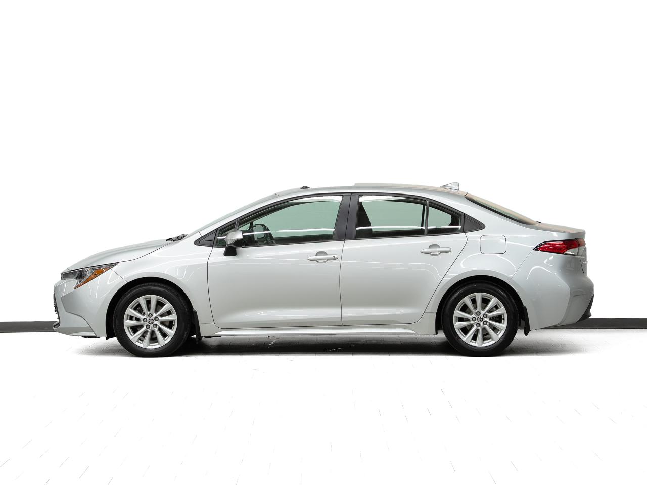 2024 Toyota Corolla LE UPGRADE | Sunroof | LaneDep | BSM | CarPlay Photo4