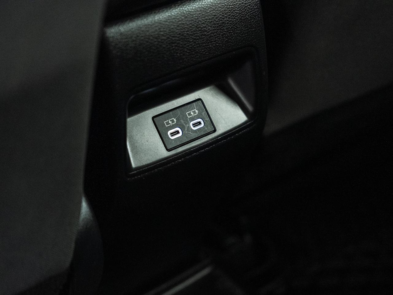 2024 Toyota Corolla LE UPGRADE | Sunroof | LaneDep | BSM | CarPlay