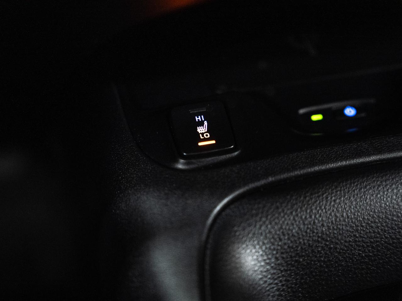 2024 Toyota Corolla LE UPGRADE | Sunroof | LaneDep | BSM | CarPlay Photo