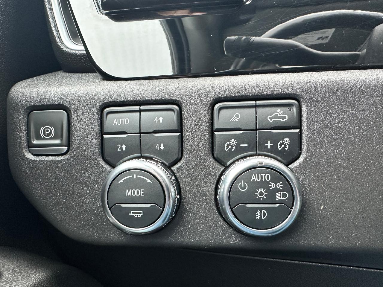 2022 GMC Sierra 1500 Elevation Diesel 4x4 Crew Sunroof Htd Leather BOSE Photo