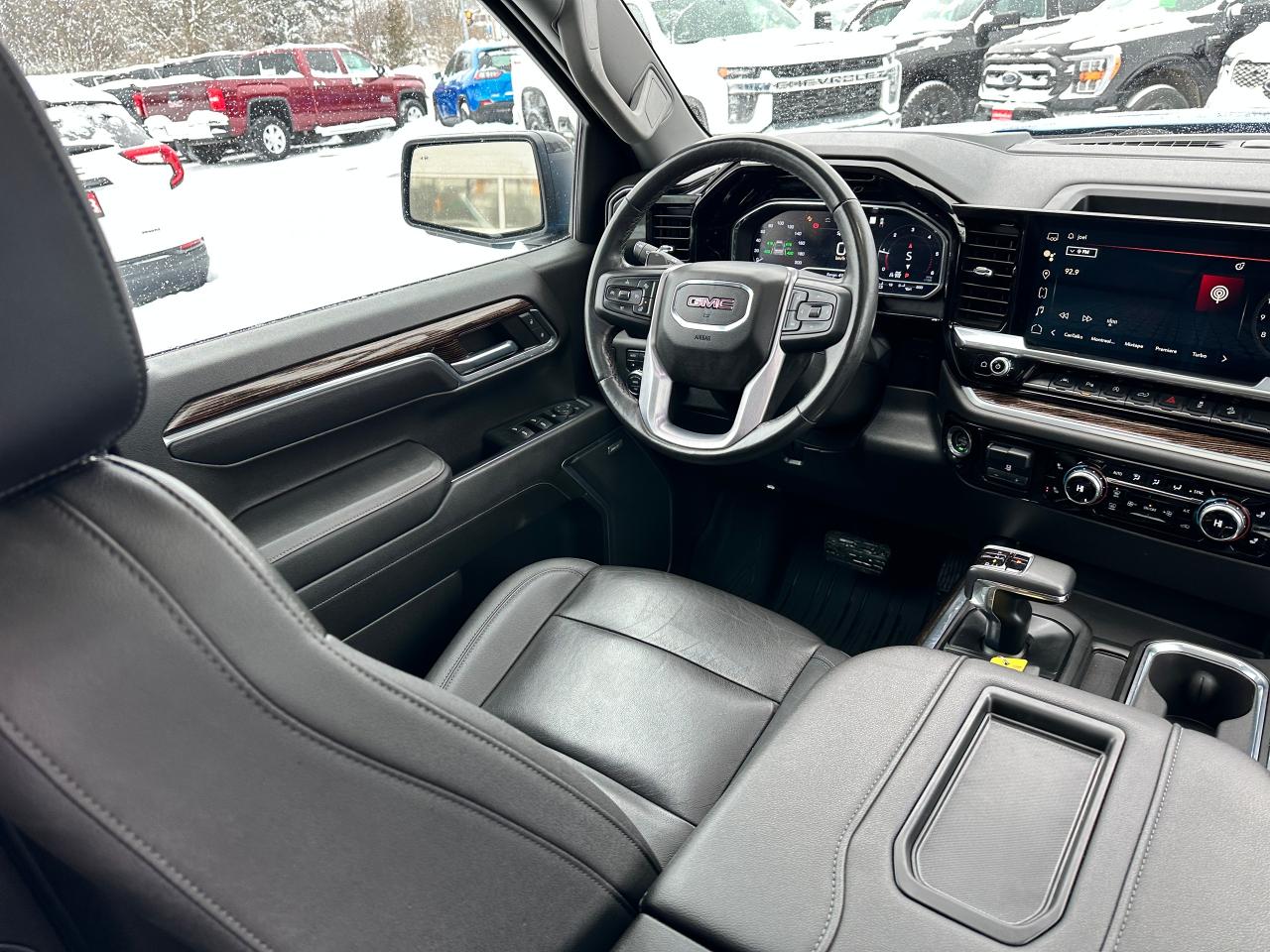 2022 GMC Sierra 1500 Elevation Diesel 4x4 Crew Sunroof Htd Leather BOSE Photo