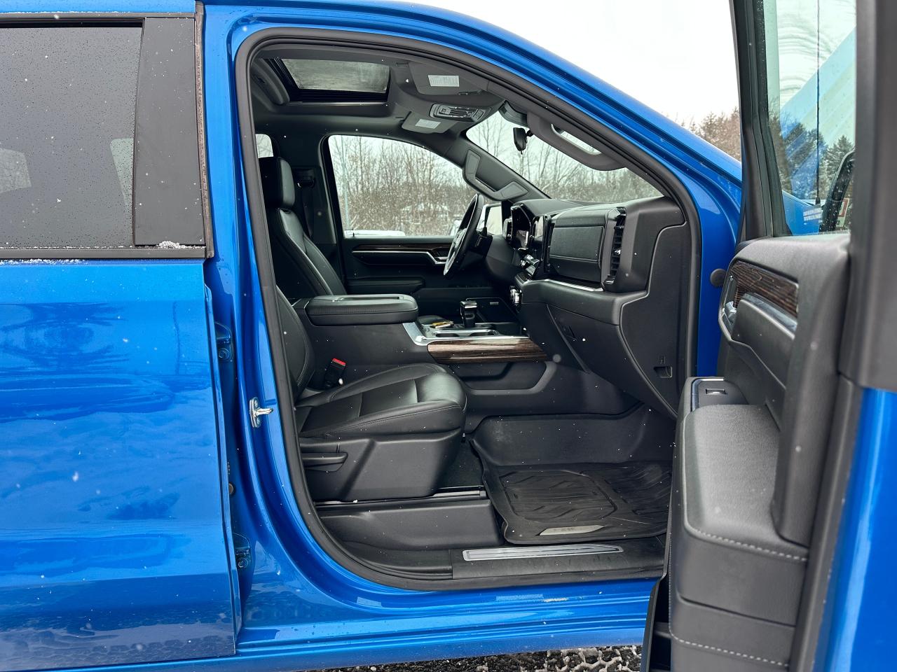 2022 GMC Sierra 1500 Elevation Diesel 4x4 Crew Sunroof Htd Leather BOSE Photo