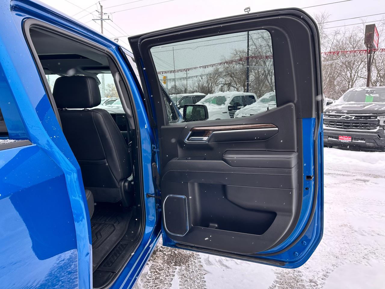 2022 GMC Sierra 1500 Elevation Diesel 4x4 Crew Sunroof Htd Leather BOSE Photo