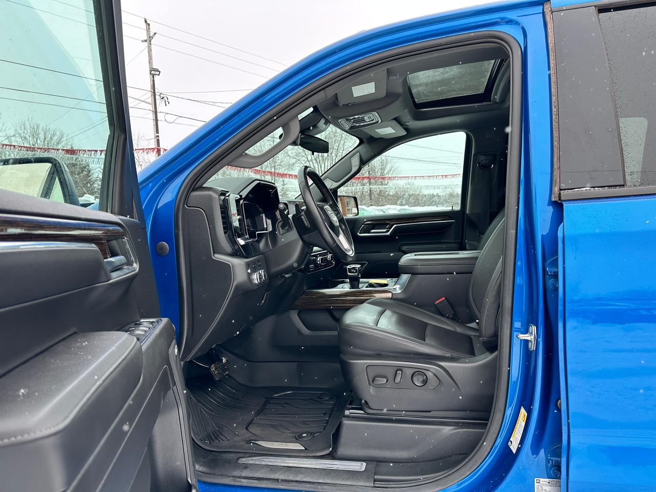 2022 GMC Sierra 1500 Elevation Diesel 4x4 Crew Sunroof Htd Leather BOSE Photo