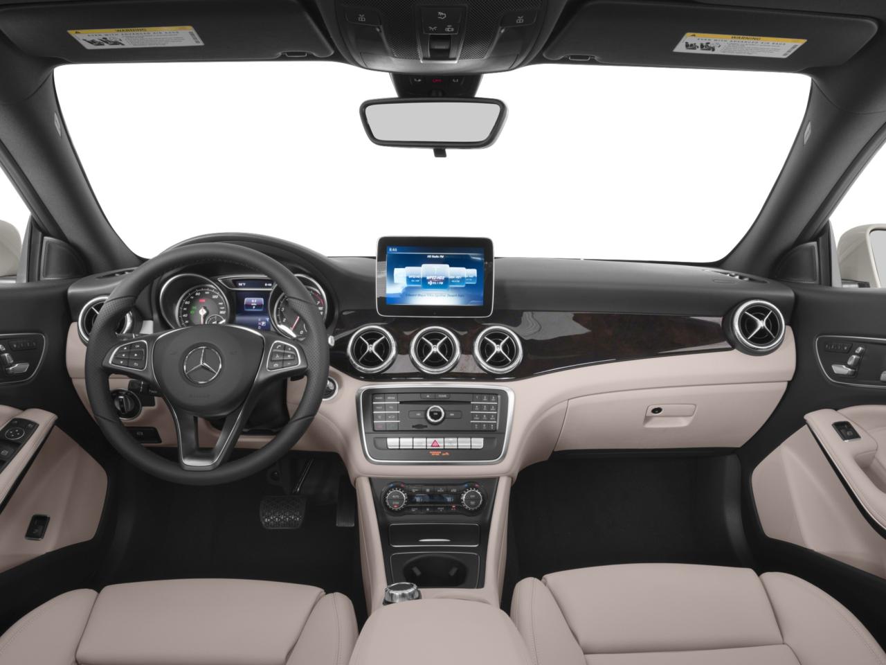 2018 Mercedes-Benz CLA250 4MATIC Photo4