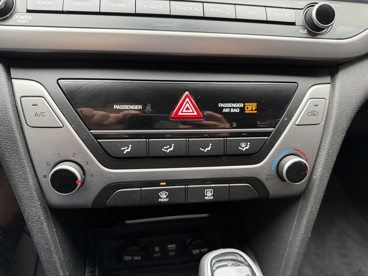 2018 Hyundai Elantra GL - LOW KM, CLEAN, AUTO, HEATED SEATS, B/U CAMERA Photo