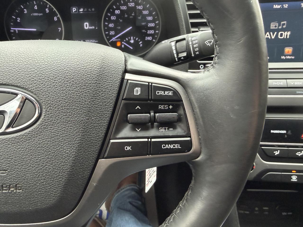 2018 Hyundai Elantra GL - LOW KM, CLEAN, AUTO, HEATED SEATS, B/U CAMERA Photo