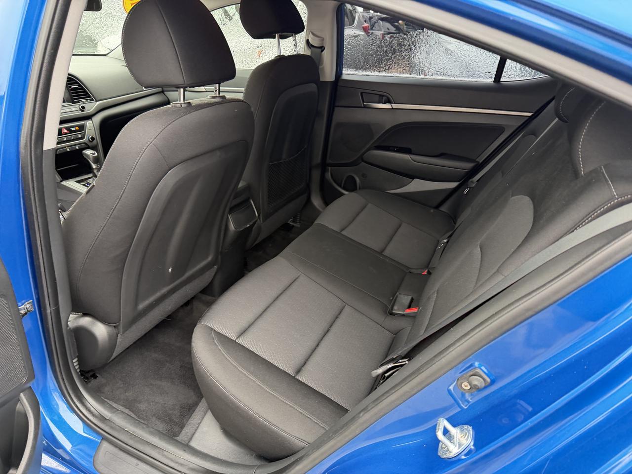 2018 Hyundai Elantra GL - LOW KM, CLEAN, AUTO, HEATED SEATS, B/U CAMERA Photo