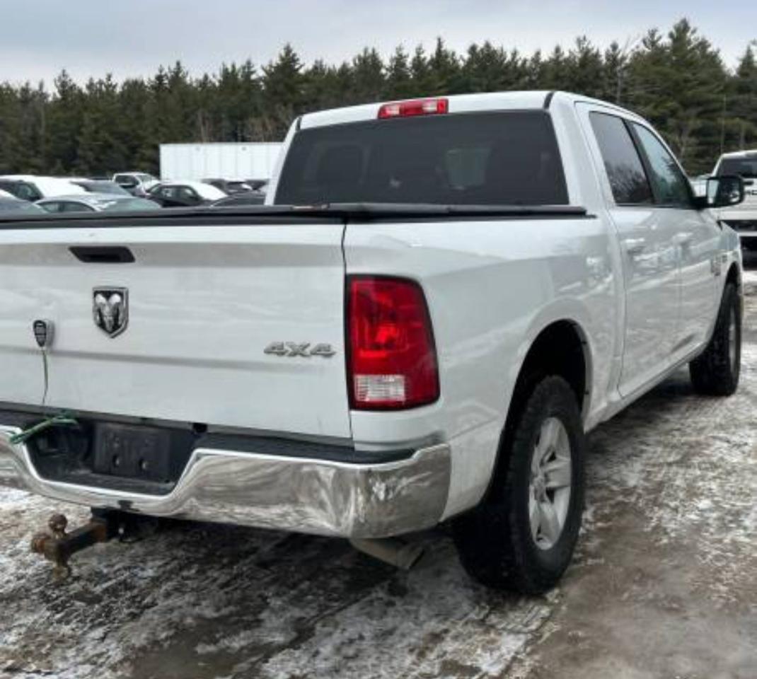 2021 RAM 1500 Classic CLASSIC CREW SLT 4x4 5.7L Photo