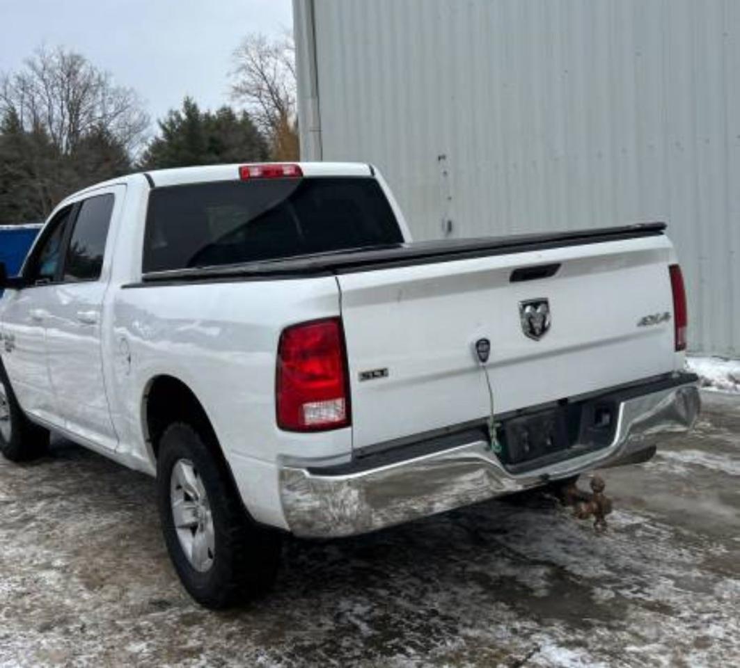 2021 RAM 1500 Classic CLASSIC CREW SLT 4x4 5.7L Photo