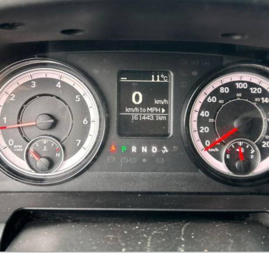 2021 RAM 1500 Classic CLASSIC CREW SLT 4x4 5.7L Photo