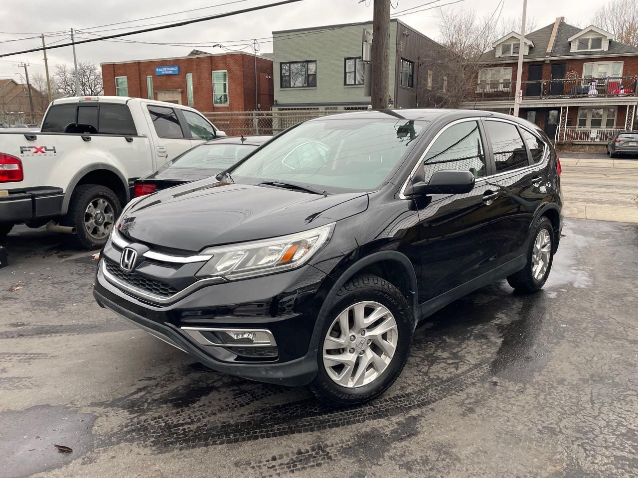 <p class=p1>Zens Auto Sales</p><p class=p1>NOTE: Call 905-920-2663 or 905-962-2226 before visiting!</p><p class=p1>Price + HST + licensing&nbsp;</p><p class=p1>Vehicle comes with 1 Year unlimited km power-train warranty. $750 maximum per claim!</p><p class=p1>Contact us to book an appointment to come by and check out our cars!</p><p class=p1>74 Kenilworth Avenue North, Hamilton, ON, L8H 4R5</p><p class=p1>https://zensautosales.ca/</p><p class=p1>SAFETY INCLUDED</p><p class=p1>Carfax included</p><p class=p1>Financing Available</p><p class=p1>AWD</p><p class=p1>Backup camera</p><p class=p1>Eco Mode</p><p class=p1>Heated seats</p><p class=p1>Cruise Control</p><p class=p1>Air Conditioning</p><p class=p1>Power locks</p><p class=p1>Power mirrors</p><p class=p1>Power windows</p><p class=p1>Auxiliary input</p><p class=p1>USB</p><p class=p1>Remote key-less entry</p><p class=p1>CD player</p><p class=p1>Premium audio</p>