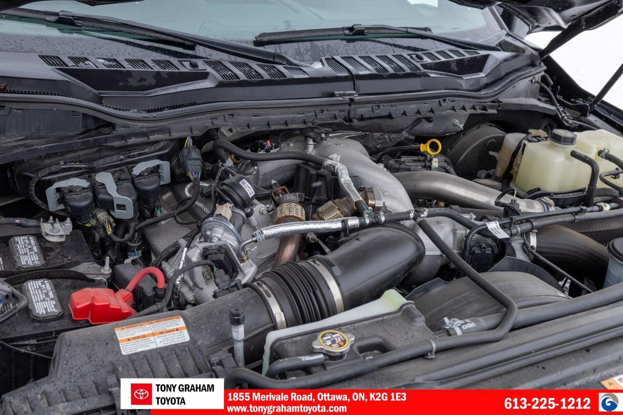 2022 Ford F-250 XLT 6.7L Power Stroke Diesel Photo