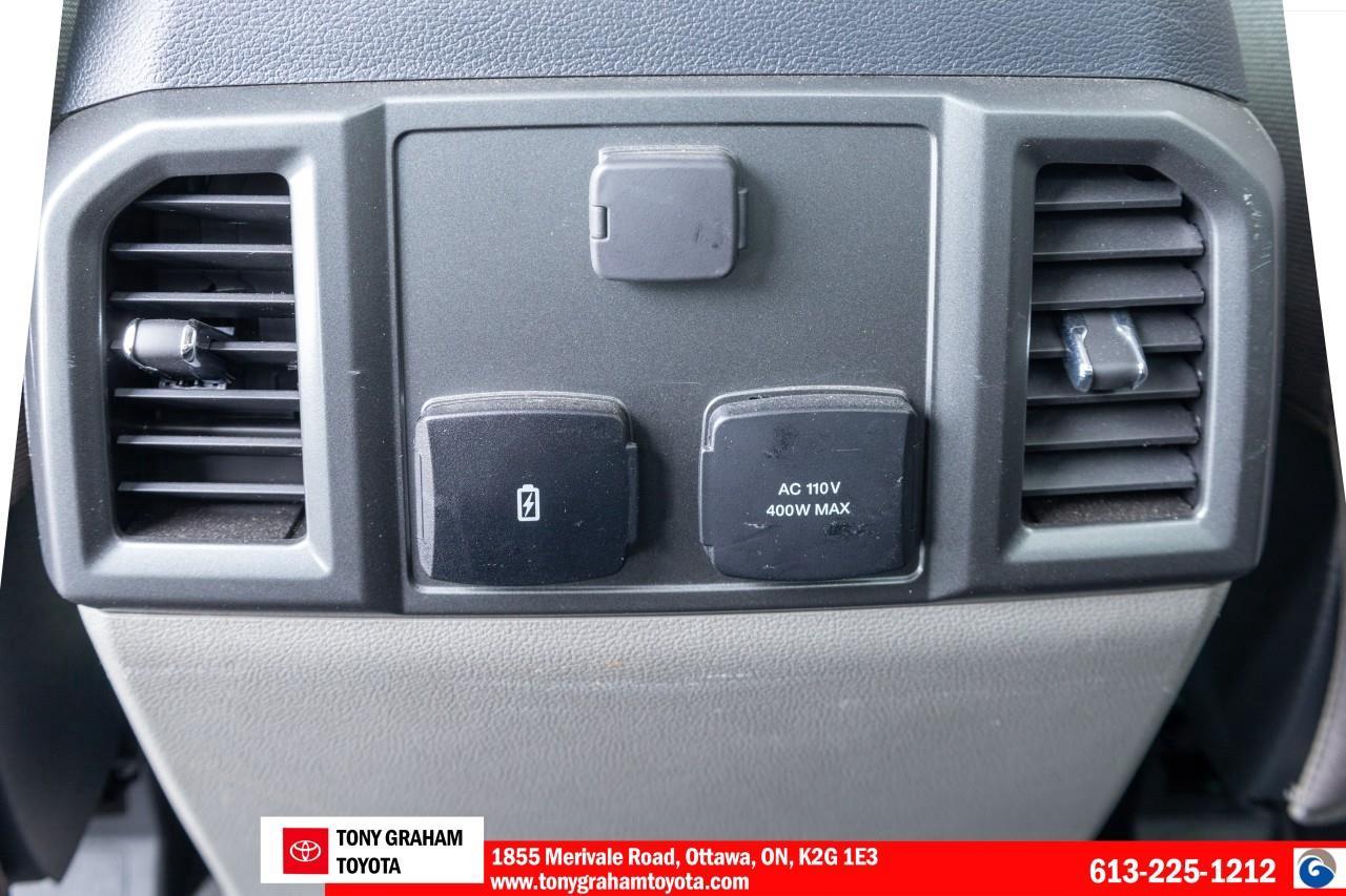 2022 Ford F-250 XLT 6.7L Power Stroke Diesel Photo