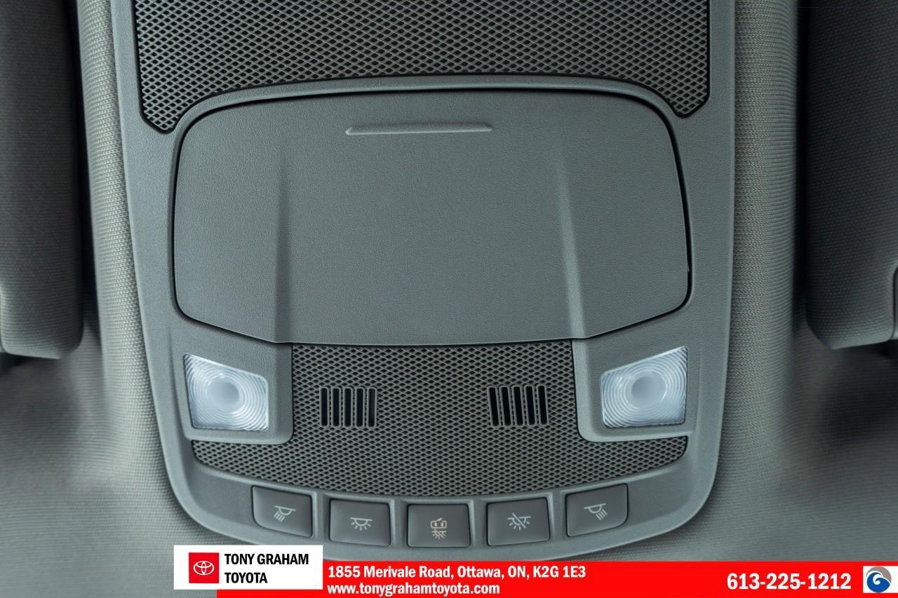 2022 Ford F-250 XLT 6.7L Power Stroke Diesel Photo