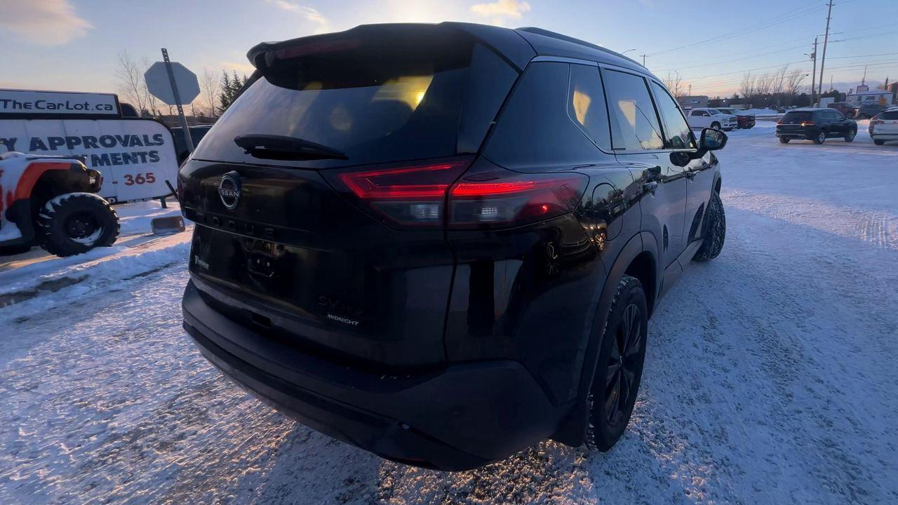 2023 Nissan Rogue SV Midnight Edition AWD, MOONROOF, HEATED LEATHER SEATS, SIRIUS XM, CRUISE CONTROL, POWER LIFTGATE, BACK UP CAM!! Photo