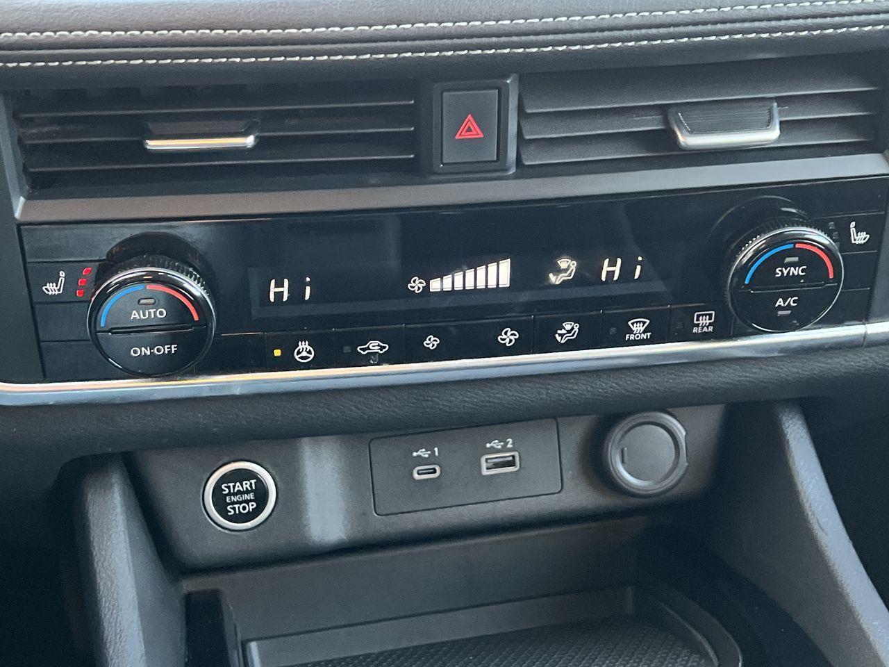 2023 Nissan Rogue SV Midnight Edition AWD, MOONROOF, HEATED LEATHER SEATS, SIRIUS XM, CRUISE CONTROL, POWER LIFTGATE, BACK UP CAM!! Photo