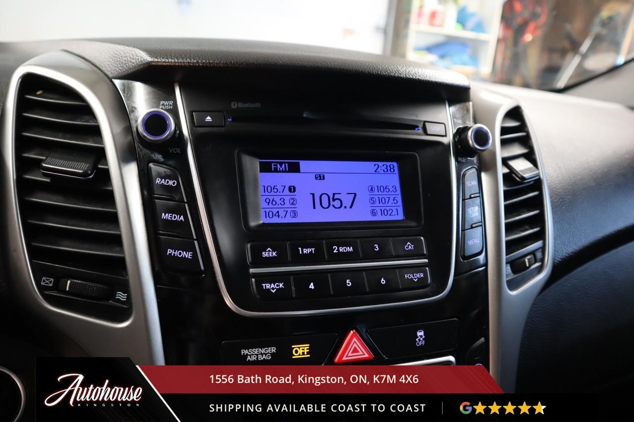 2016 Hyundai Elantra GT GLS MANUAL - PANORAMIC SUNROOF Photo