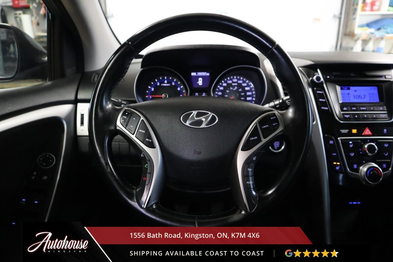 2016 Hyundai Elantra GT GLS MANUAL - PANORAMIC SUNROOF Photo