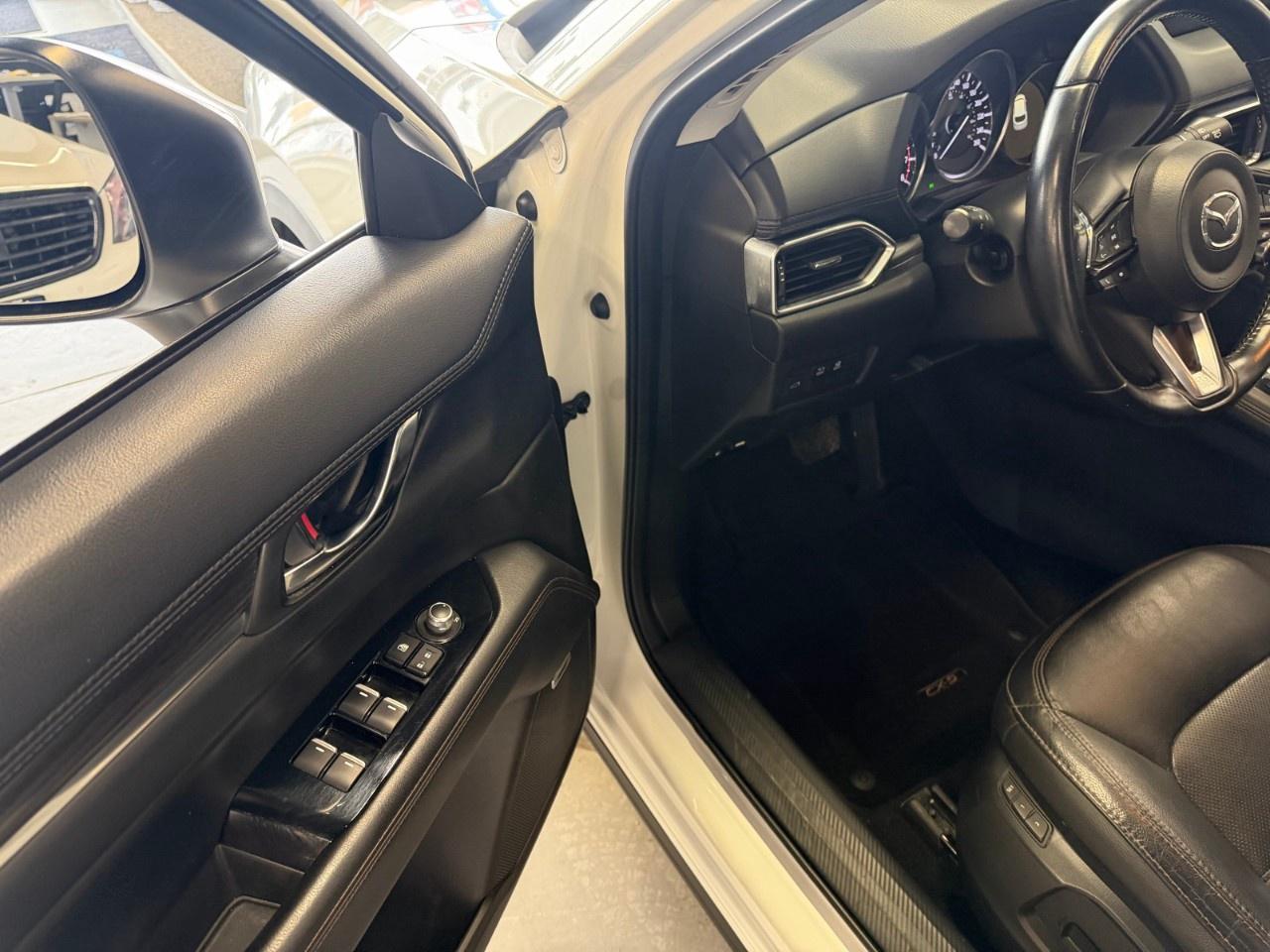 2018 Mazda CX-5 Grand Touring Photo