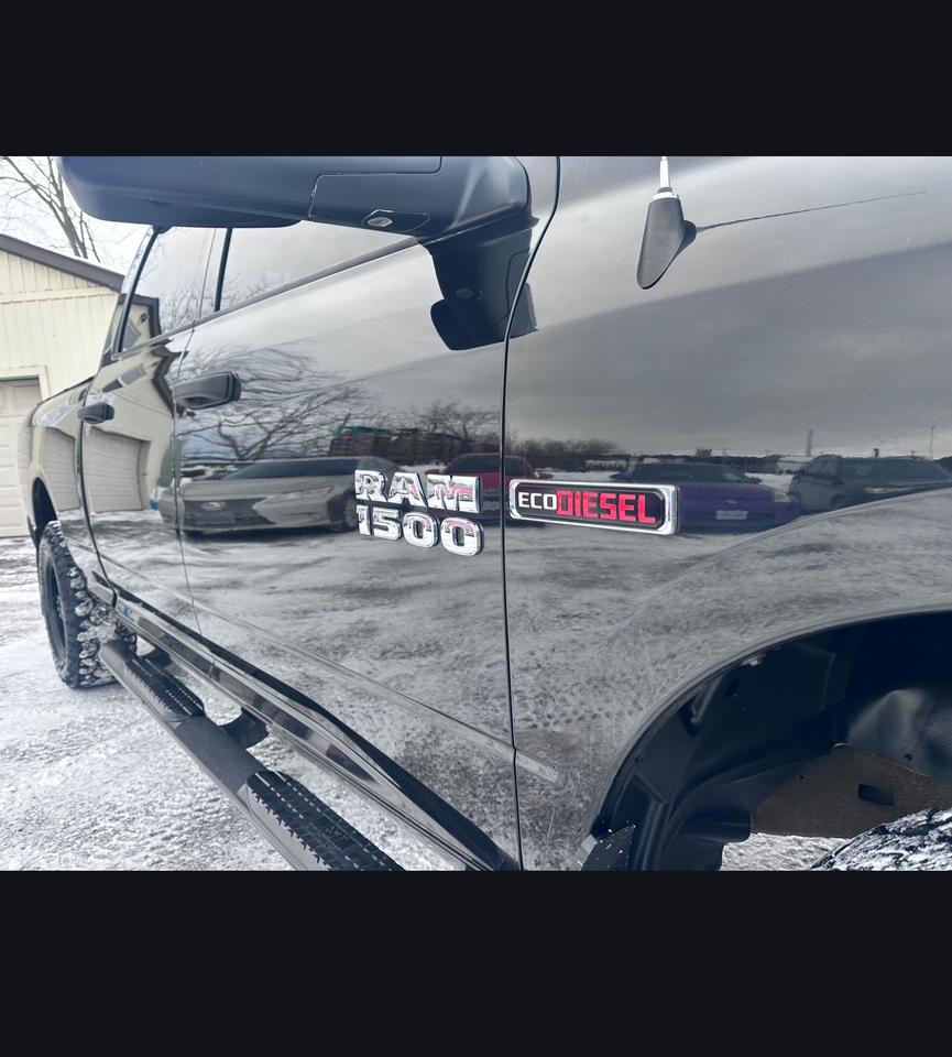 2015 RAM 1500 Diesel Crew Tradesman 4x4 Photo