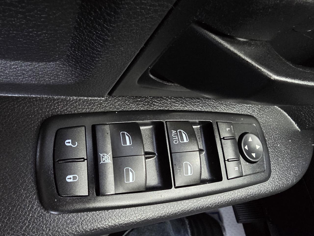 2015 RAM 1500 Diesel Crew Tradesman 4x4 Photo