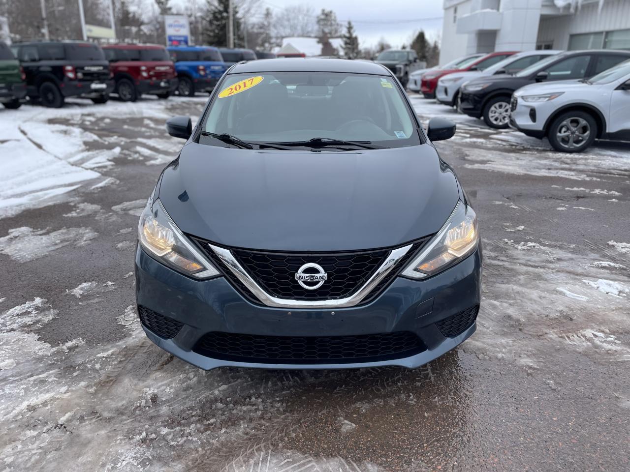 2017 Nissan Sentra SV Photo1