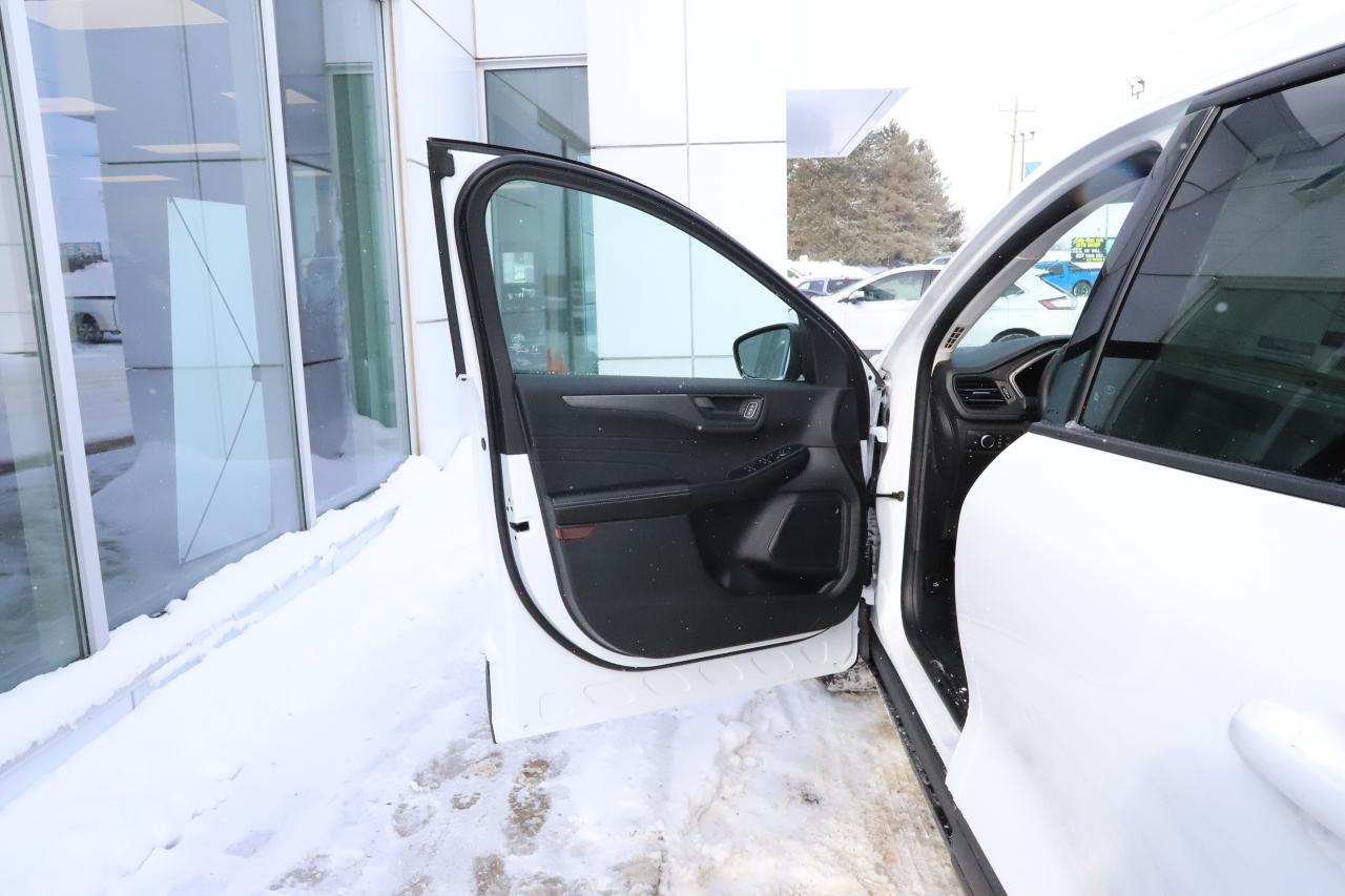 2026 Ford Escape Active AWD Photo