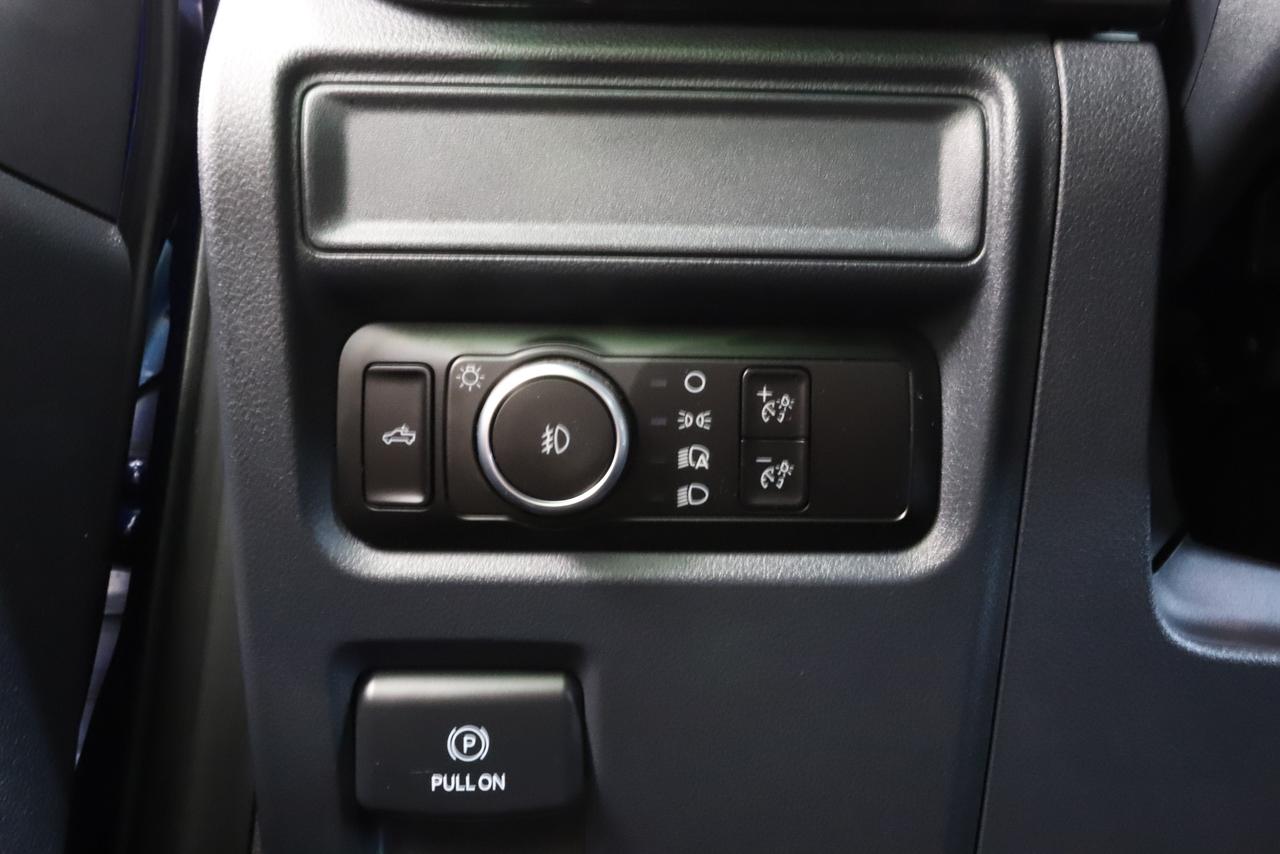 2026 Ford F-150 STX 4WD SuperCrew 5.5' Box Photo
