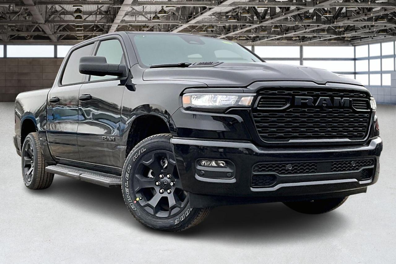 2026 RAM 1500 EXPRESS | Blackout | 3.0L Hurricane | Crew | 4X4 Photo