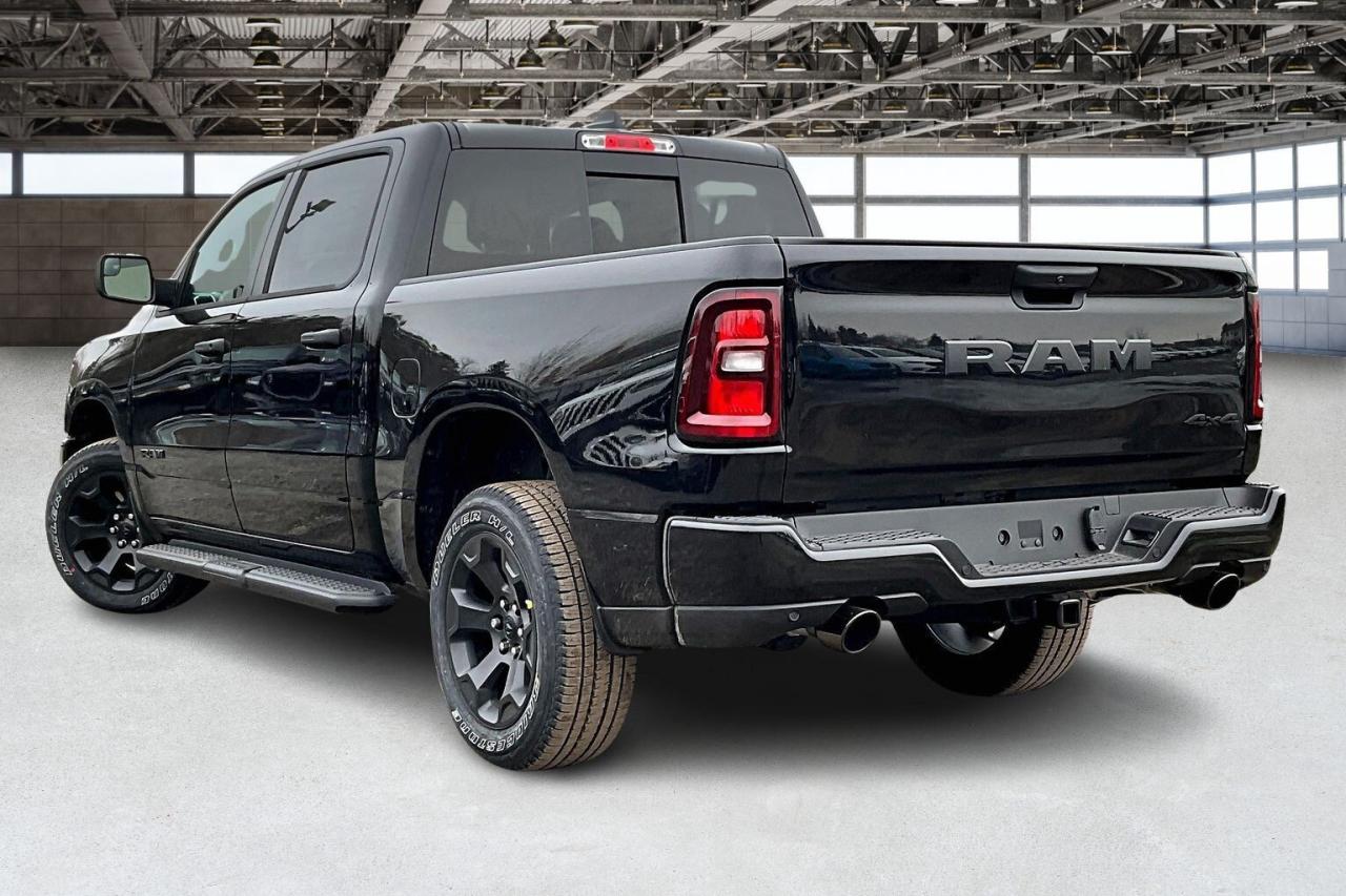 2026 RAM 1500 EXPRESS | Blackout | 3.0L Hurricane | Crew | 4X4 Photo2