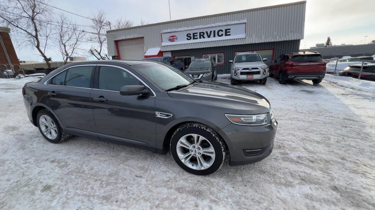 2018 Ford Taurus SEL AWD | CARPLAY | REMOTE START | ALLOYS | NAV Photo