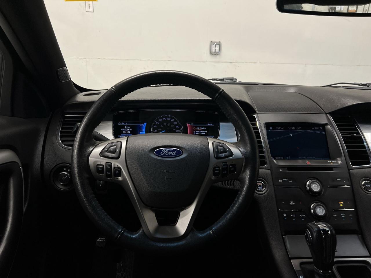 2018 Ford Taurus SEL AWD | CARPLAY | REMOTE START | ALLOYS | NAV Photo