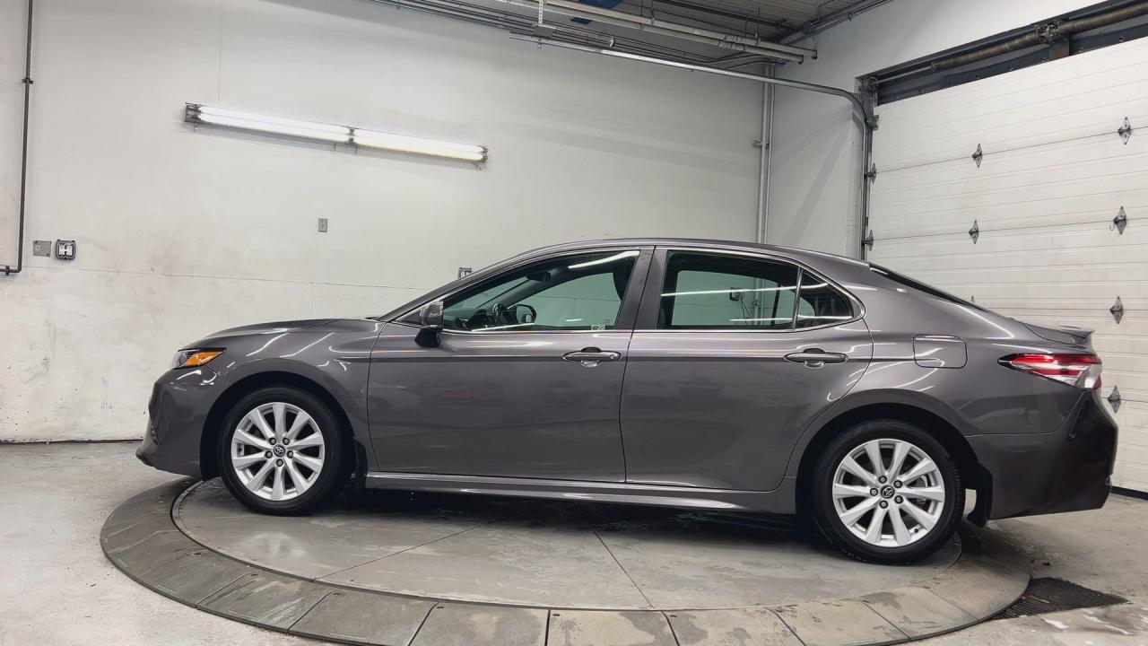 2020 Toyota Camry SE | HTD SEATS | CARPLAY | ADAPT. CRUISE | ALLOYS Photo