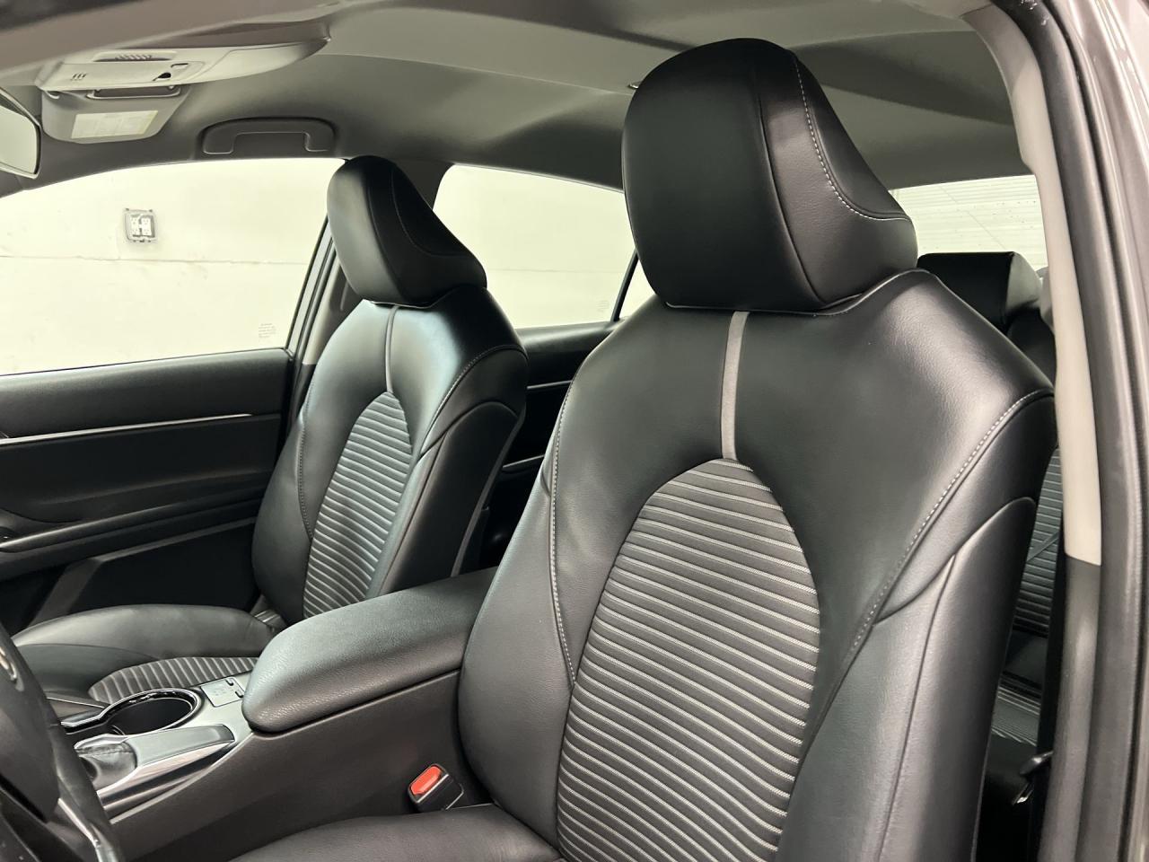 2020 Toyota Camry SE | HTD SEATS | CARPLAY | ADAPT. CRUISE | ALLOYS Photo