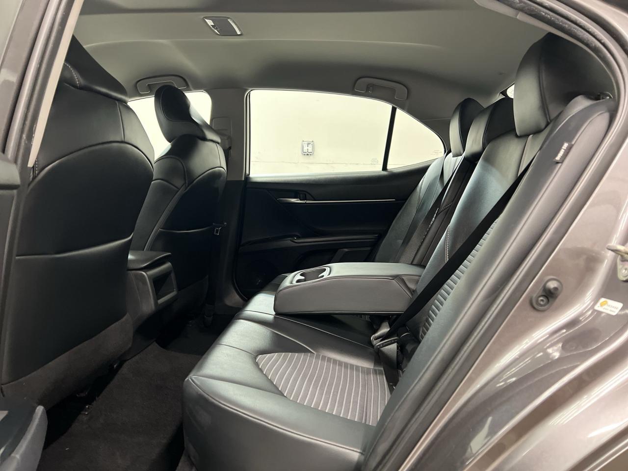 2020 Toyota Camry SE | HTD SEATS | CARPLAY | ADAPT. CRUISE | ALLOYS Photo